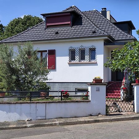 Colmar Room,Chambre Privee Chez L'Habitant,Parking Voiture Devant La Maison,Garage Moto Et Velo ภายนอก รูปภาพ
