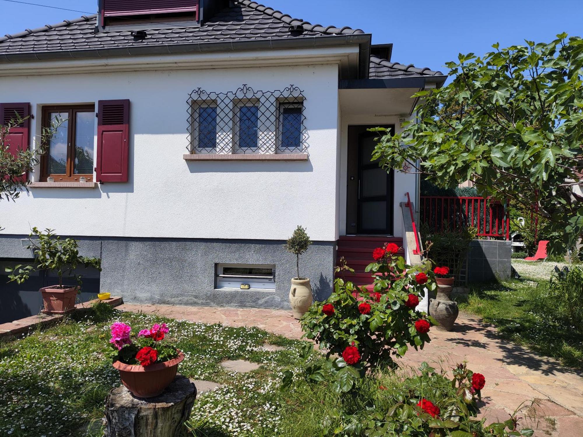 Colmar Room,Chambre Privee Chez L'Habitant,Parking Voiture Devant La Maison,Garage Moto Et Velo ภายนอก รูปภาพ